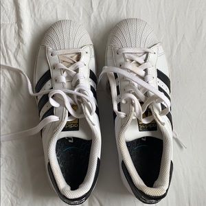 Adidas superstar